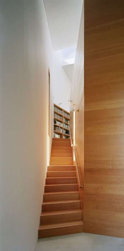 Writing-studio_stair-397-xxx_q80